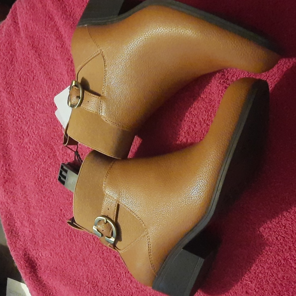 Women's super cute ankle boots